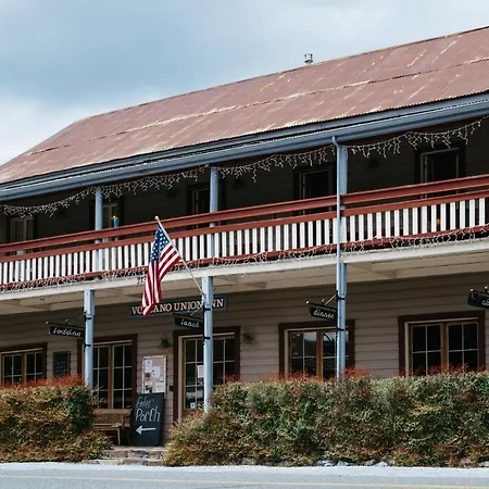 Volcano Union Inn And Pub